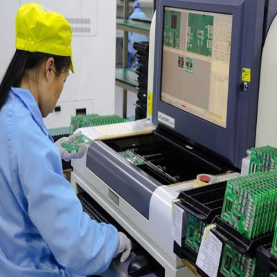 為什么說AOI檢測設(shè)備是SMT貼片加工廠家必不可少的設(shè)備？